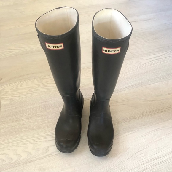 Hunter Original Tall Matte Black Waterproof Rain Boots - Picture 7 of 16